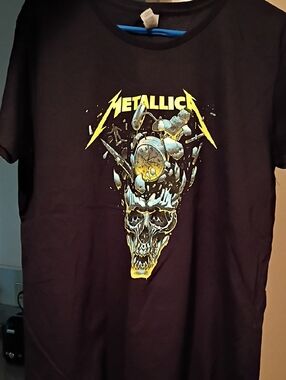 Metallica T  Shirt  Yellow Skull Graphic Tour Shirt Front And Back On Gildan